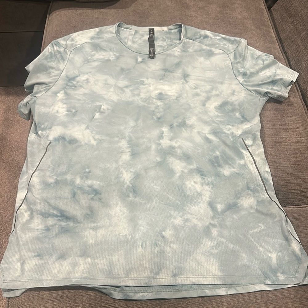 Lululemon mens tie dye tee extra large size XL